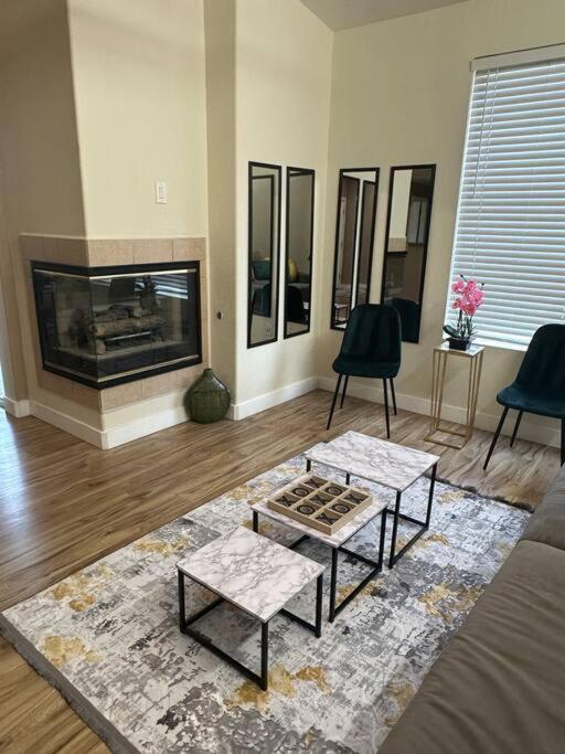 2Br Condo 15 Mins To Downtown Phoenix With Pool & Spa Экстерьер фото